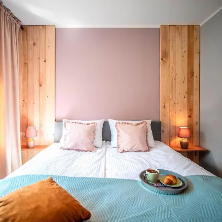 Apartament Przy Lesie By Renters דירה